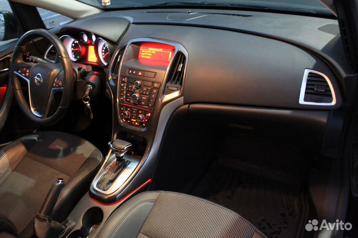 Opel Astra 1.6 AT, 2013, 116 834 км