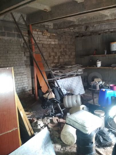 Гараж, > 30 м²