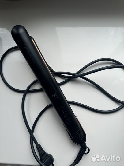 Выпрямитель доя волос grundig