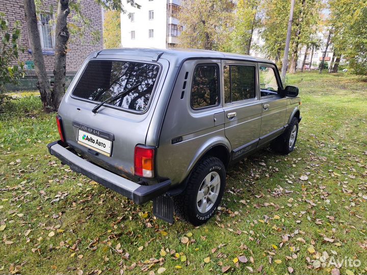 LADA 4x4 (Нива) 1.7 МТ, 2011, 116 000 км