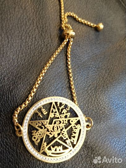 Женский браслет