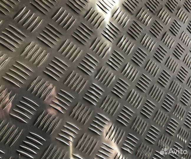 Алюминиевый лист квинтет рифленый