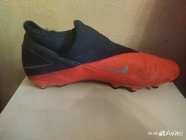 Футбольные бутсы 44 размер