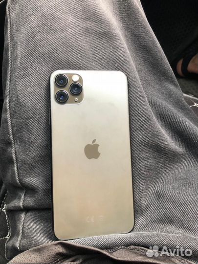 Телефон айфон 11про макс