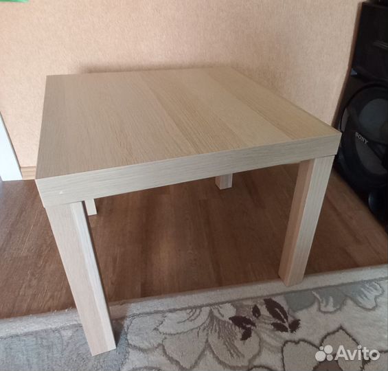 Придиванный столик IKEA
