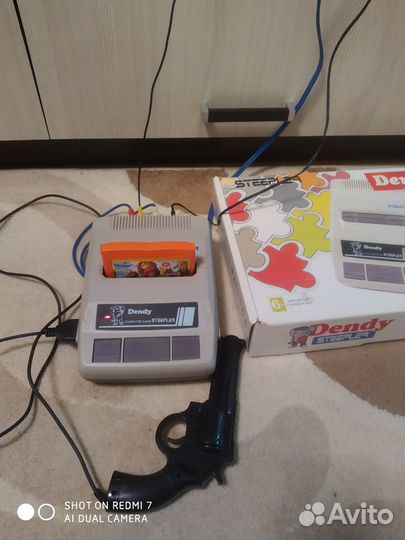 Игровая приставка dendy
