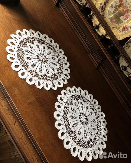 Кружевные салфетки, к. 19 в