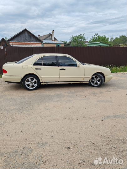 Mercedes-Benz E-класс 2.2 AT, 1999, 509 000 км