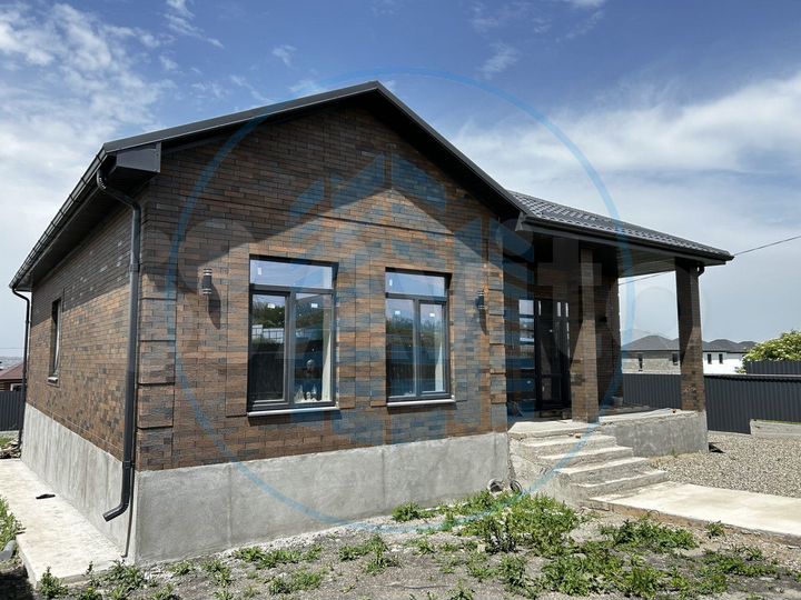 Дом 169,9 м² на участке 6 сот.