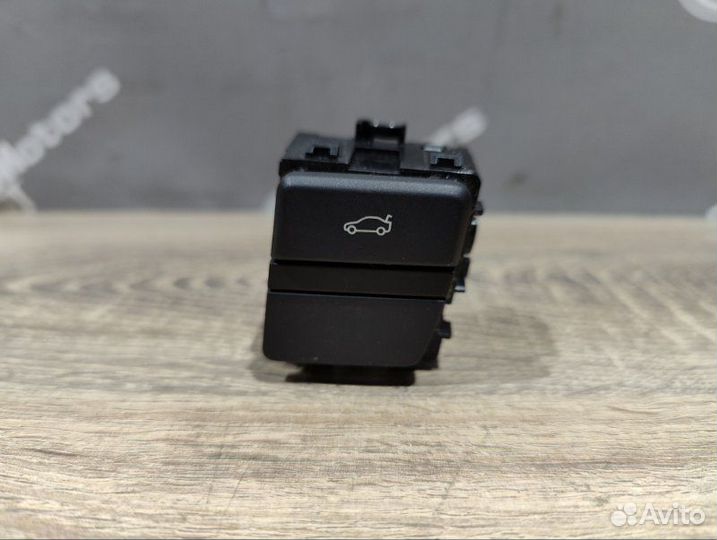 Кнопка открывания багажника Bmw 530I E60 N52B30