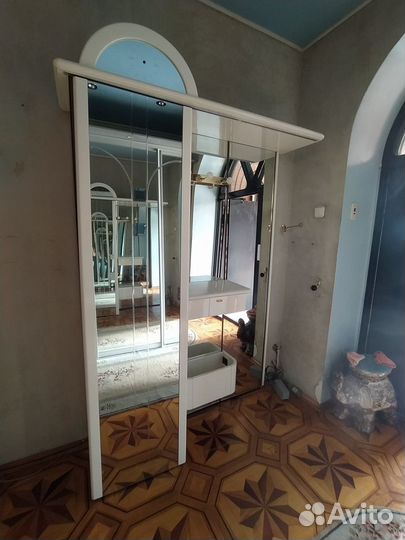 Прихожая шкаф зеркало