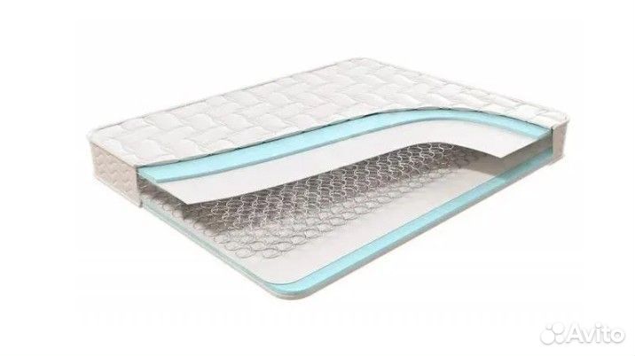 Кровать с матрасом