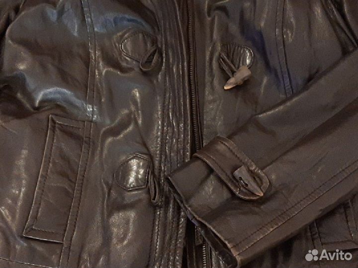 Куртка кожаная женская с капюшоном 44