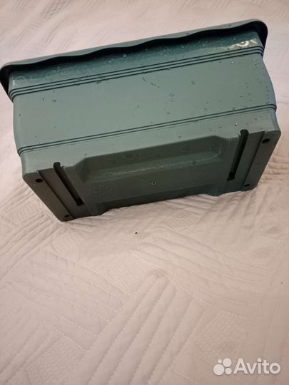 Пластиковый ящик для цветов