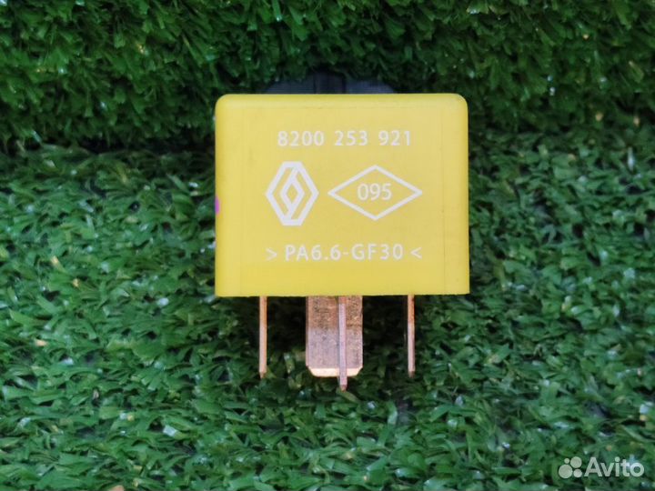 Реле Nissan Almera