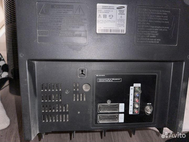 Телевизор samsung