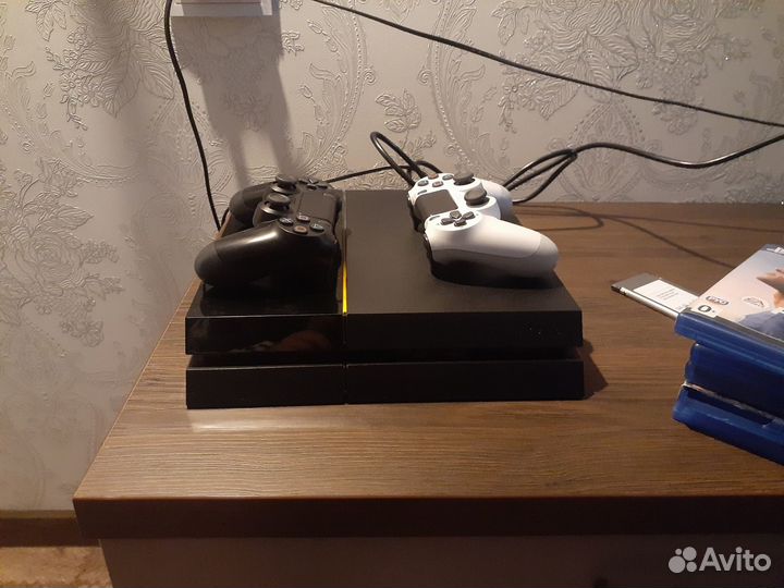 Sony playstation 4