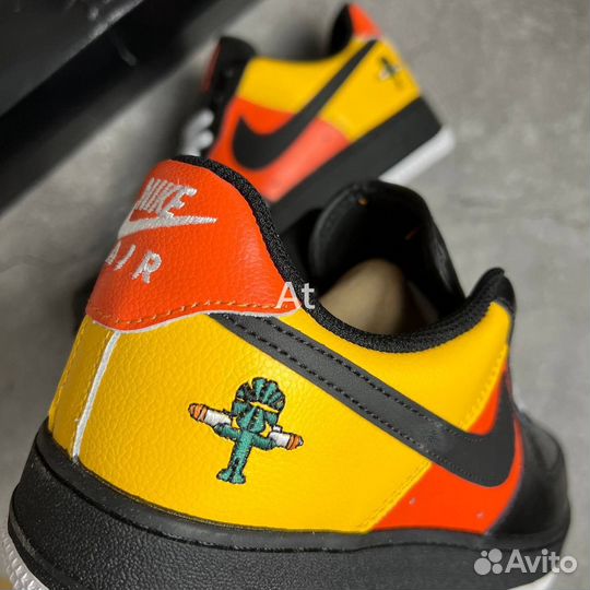 Кроссовки nike force