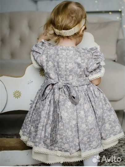 Нарядное платье для девочки 104