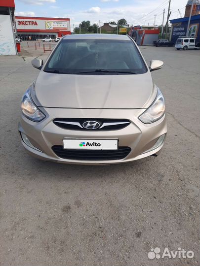 Hyundai Solaris 1.6 AT, 2012, 148 000 км