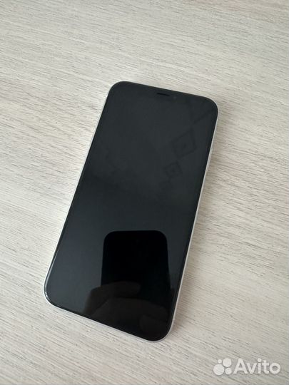 iPhone Xr, 128 ГБ