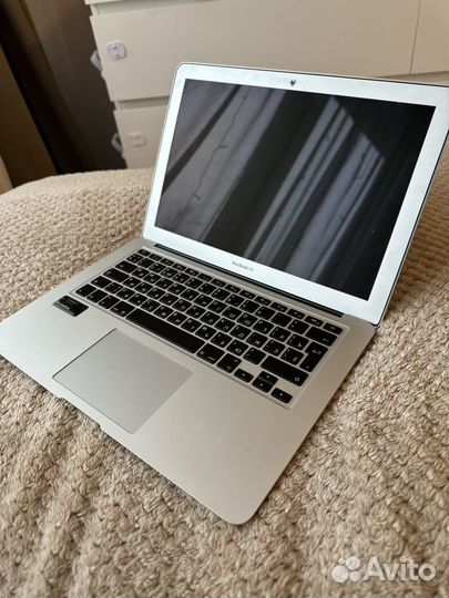 Apple macbook air 13-inch 2017 на запчасти