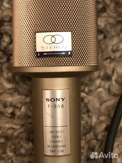 Микрофон Sony F -99 A