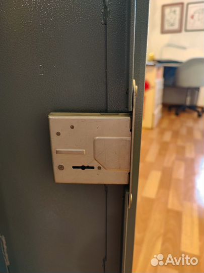 Оружейный сейф бу