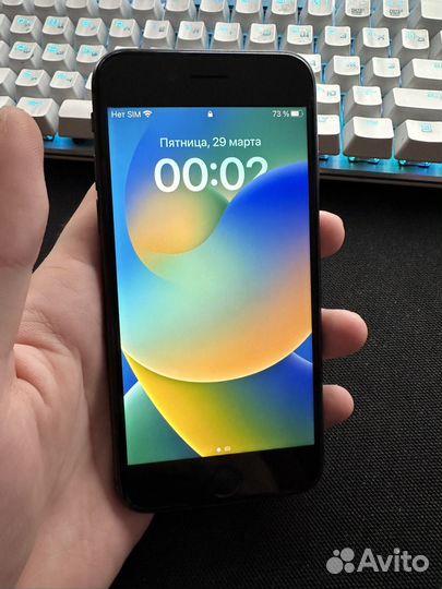 iPhone 8, 64 ГБ