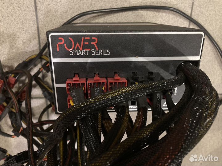 Блок питания chieftec 1250w GPS-1250