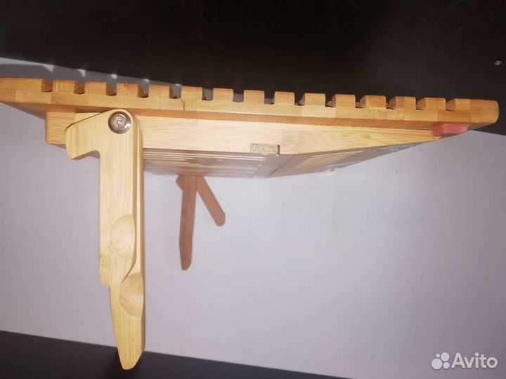 Подставка для ноута с охлождением