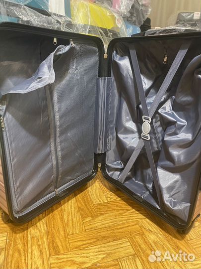 Чемодан на колесах S+