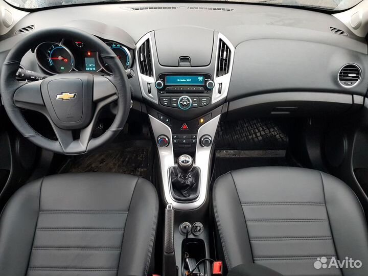 Магнитола Chevrolet Cruze