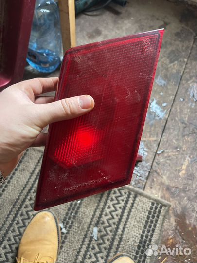 Фонарь задний правый mitsubishi lancer 6