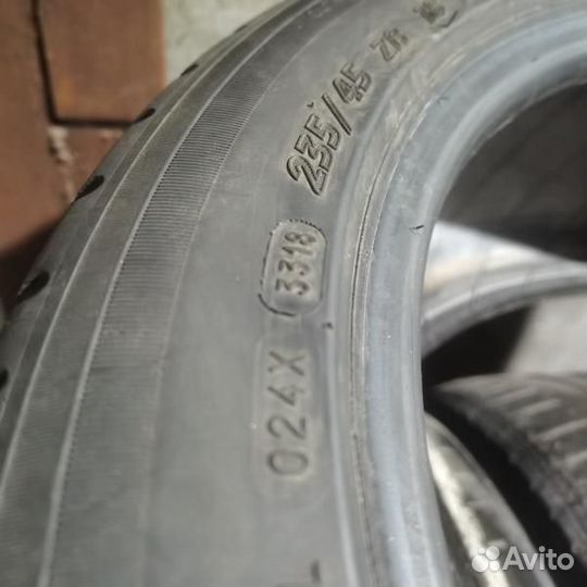 Michelin Pilot Sport 3 235/45 R18