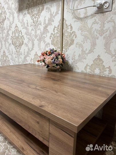 Письменный стол