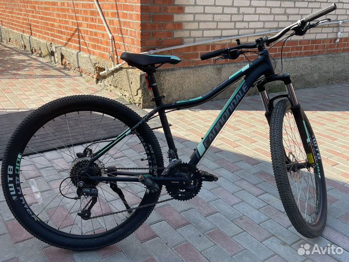 Велосипед cannondale27,5