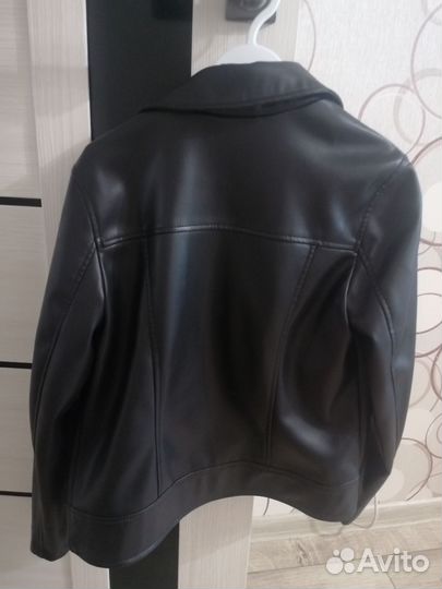 Кожаная куртка для девочки