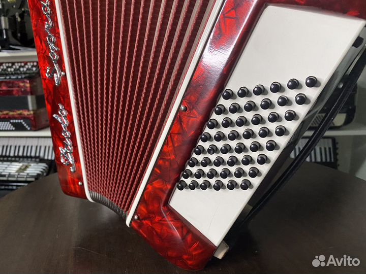 Аккордеон Paolo Soprani 1/2