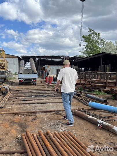 Труба новая 300х15 мм