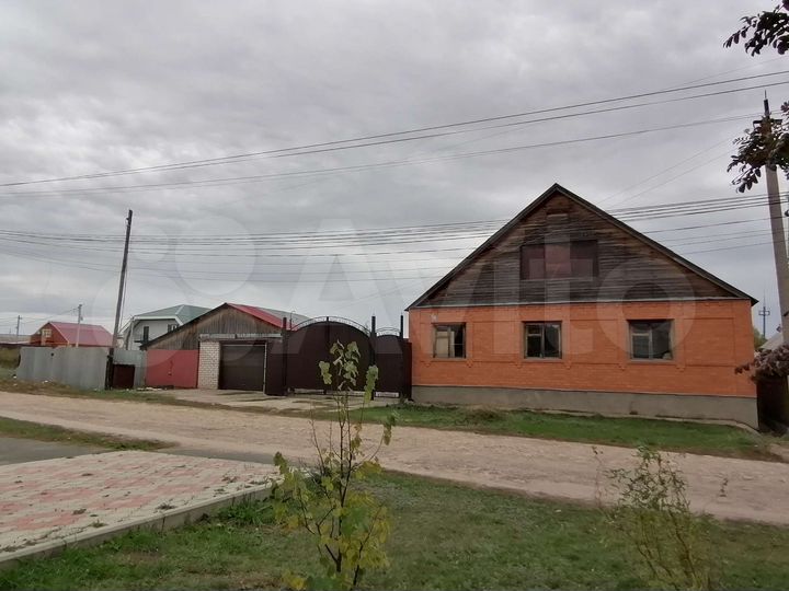 Дом 140 м² на участке 6 сот.