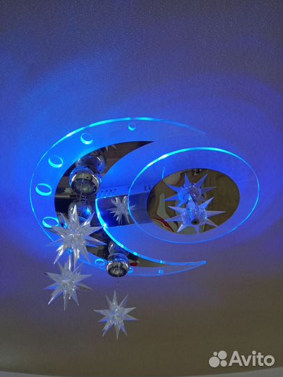 Люстра потолочная светодиодная с пультом