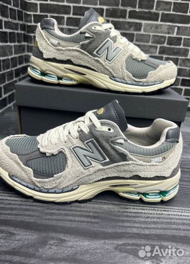 Кроссовки New Balance 2002R