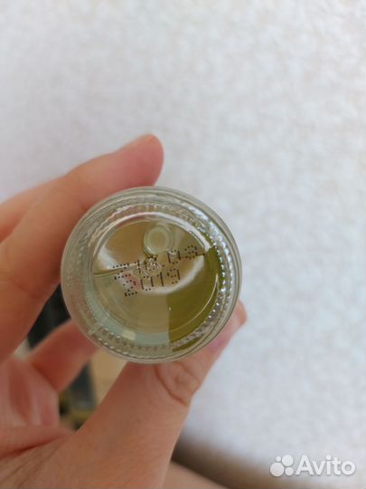 Шампуни, маски, гель для душа, масла Avon