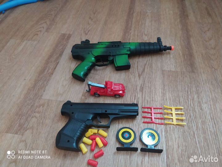 Детскии пистолет