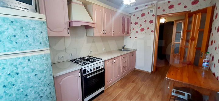 2-к. квартира, 63 м², 1/9 эт.