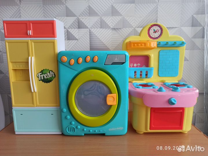 Кухня и стиральная машина детские