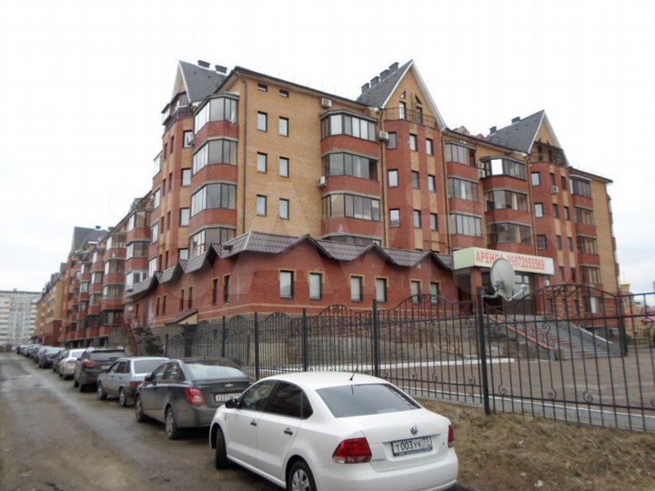 Офис в аренду - два кабинета с мебелью, 25 м²