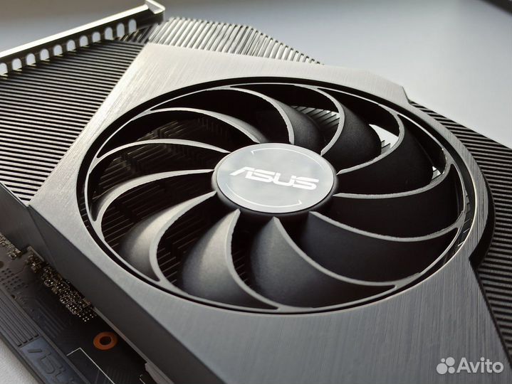 Asus GeForce GTX 1650 phoenix OC 4G