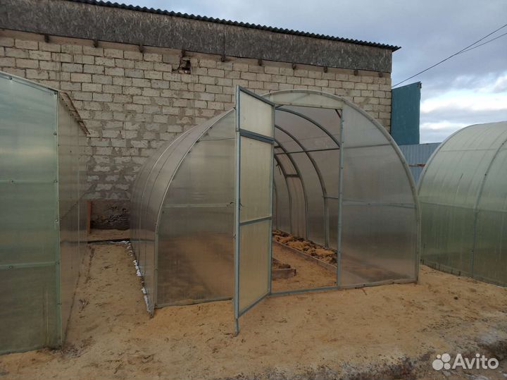 Теплица из оцинкованной трубы